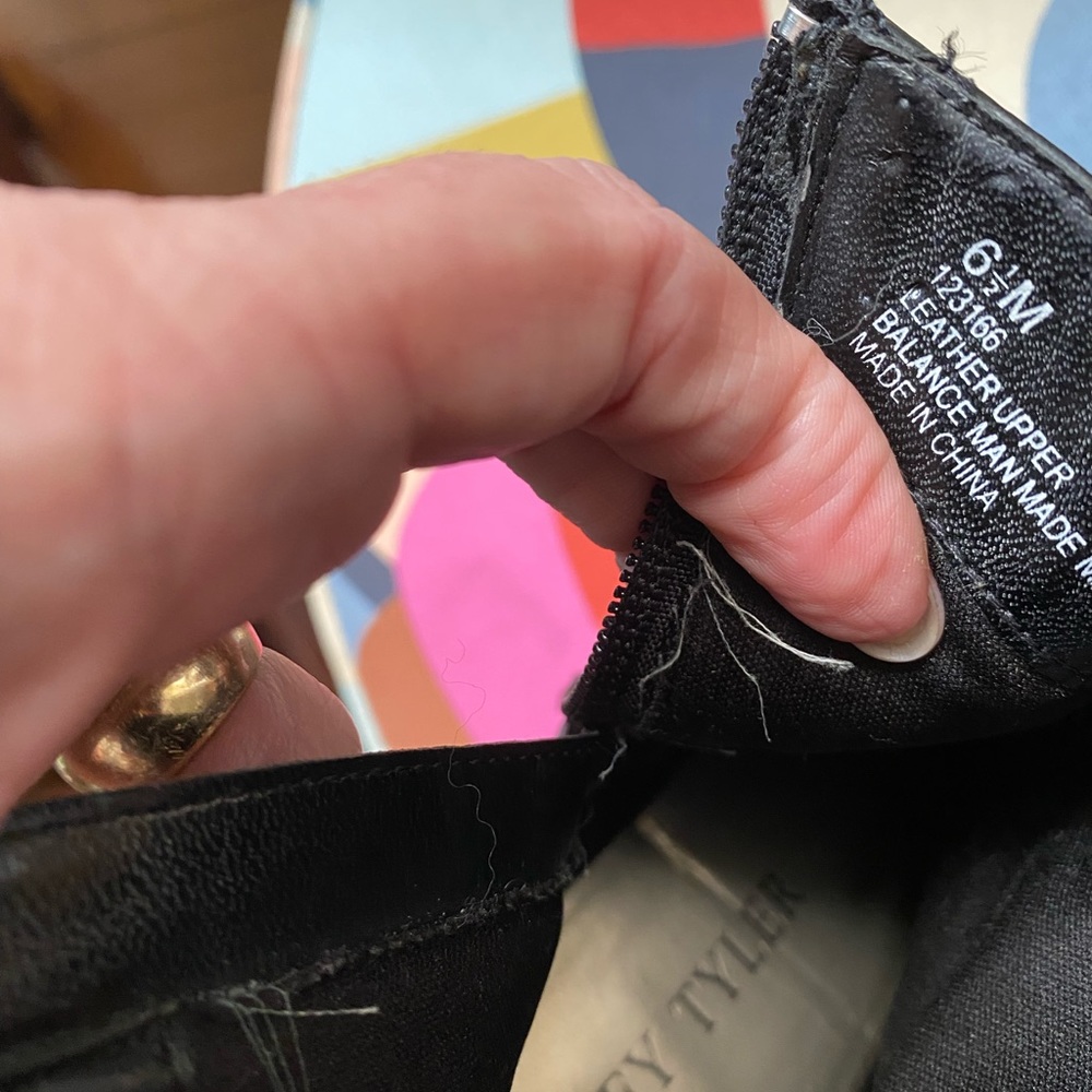 Jeffrey Taylor Black Ankle Booties - Picture 3 of 5